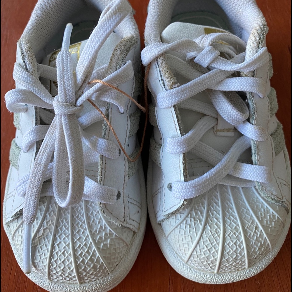 Final Deal! Adidas tennis shoes toddler